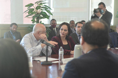 Presentan al embajador Ken Salazar anteproyecto del Parque Binacional 