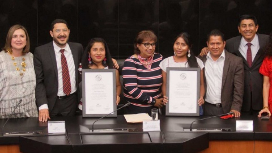 Senado otorga reconocimiento a Yalitza Aparicio