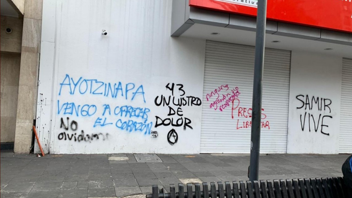 A 5 años del caso Ayotzinapa, manifestaciones en México y el Mundo exigen justicia