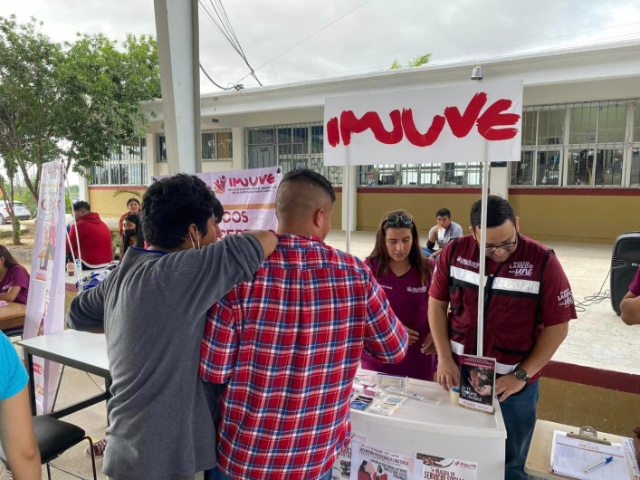 Invita IMJUVE a realizar donación de ropa de frío y cobertores