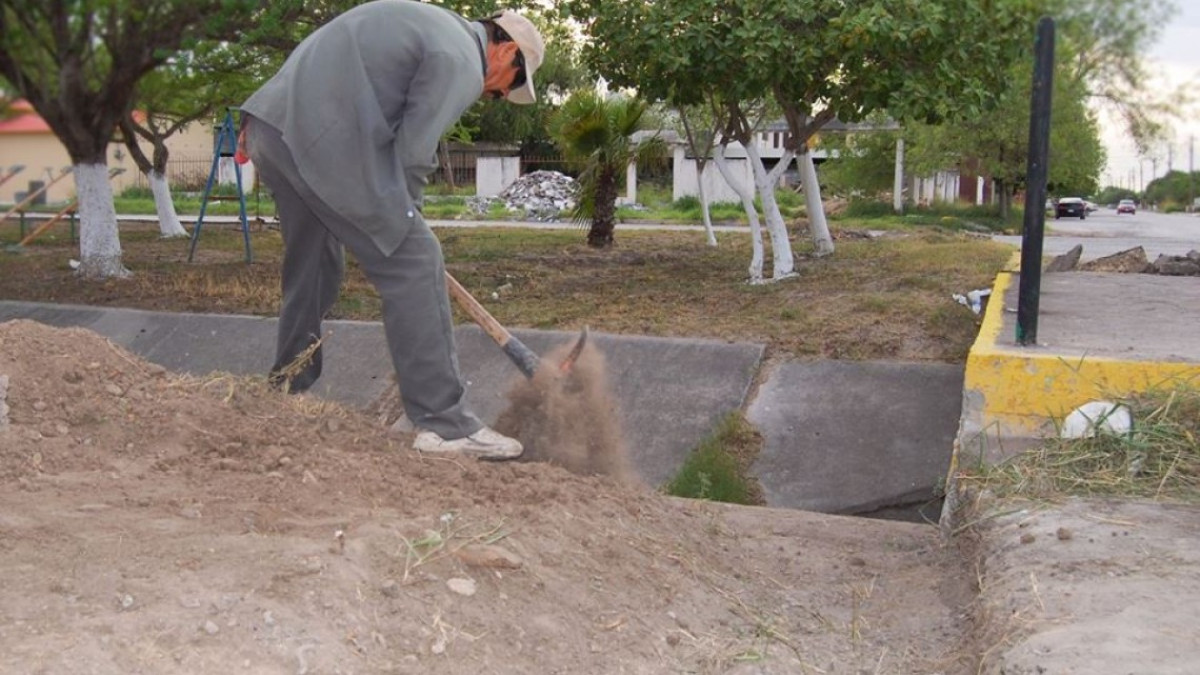 Continúan trabajos en Boulevard de la calle séptima