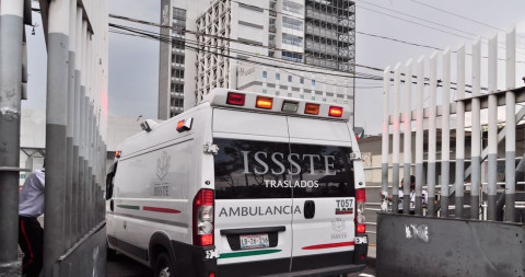 Morgue del ISSSTE Zaragoza se encuentra saturado y rentan tráiler 