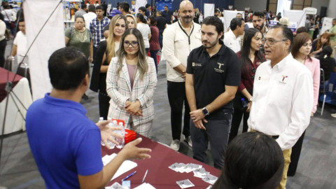 Más de mil personas asistieron a la Feria del Empleo Reynosa 2024 organizada por la ST