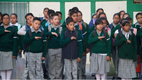 52 escuelas no iniciaron clases en la CDMX por daños del sismo