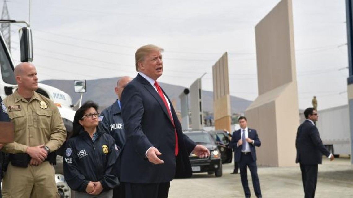 #Galería La visita de Trump a `sus muros´