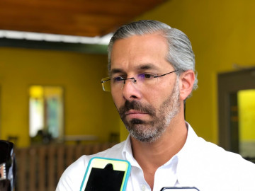 Autoridades analizan cerrar definitivamente retornos en avenidas 