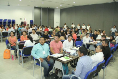 Participan 120 docentes de Telebachilleratos en Curso-Taller