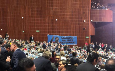 Nicolás Maduro no acudirá a toma de protesta de AMLO