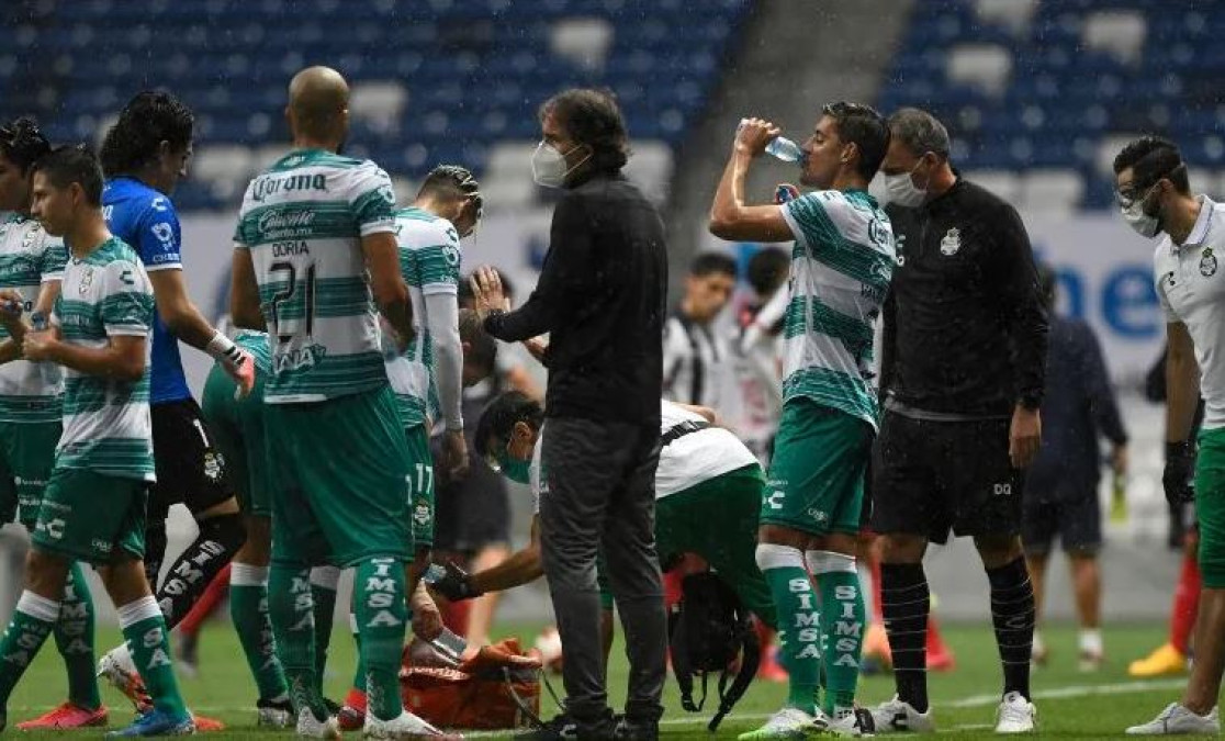 Sugen más casos de COVID-19 en la Liga Mx; Santos confirma 4 