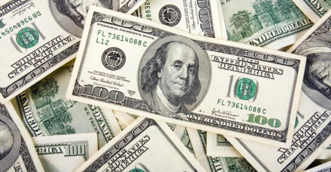 Dólar en $19.50 pesos en AICM a la venta