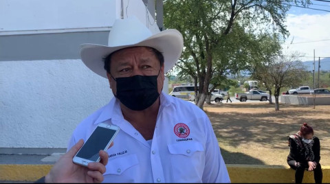 Campesinos decepcionados por reglas para regularización de chocolates