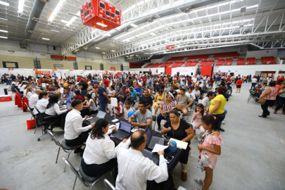 Colaboran Gobierno Municipal e Infonavit para brindar soluciones de vivienda ª neolaredenses 