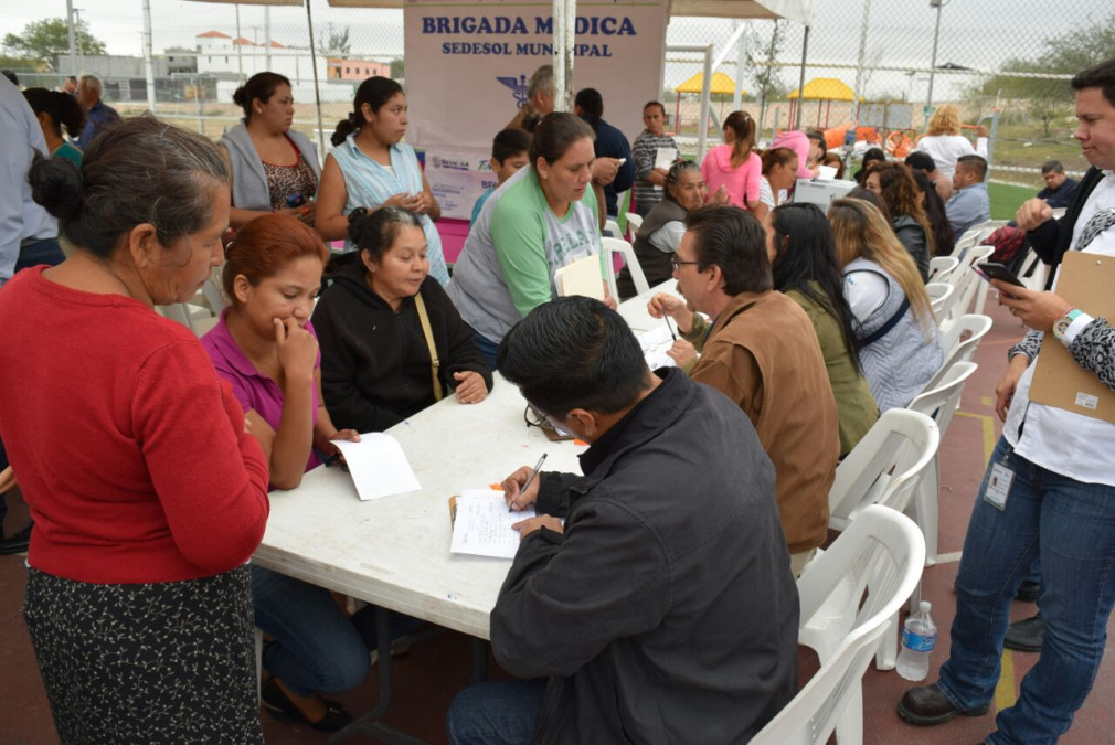 Realiza Municipio Brigada Médica