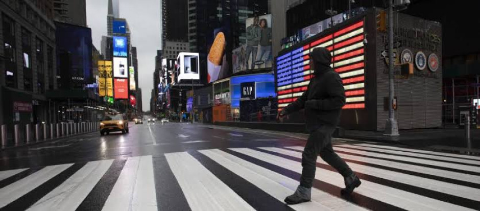 Nueva York lanza el primer "pasaporte covid" para eventos sociales