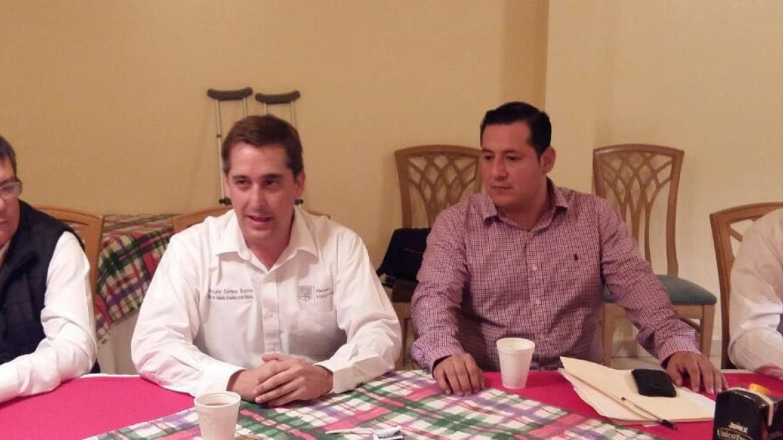 Funcionarios municipales comparecen ante regidores