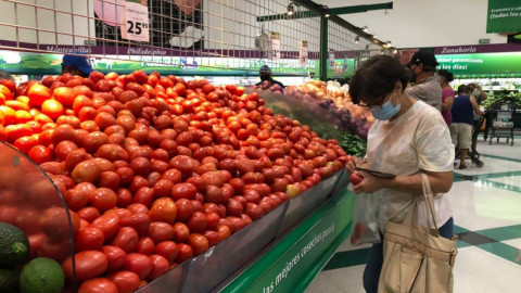 Centros comerciales de Nuevo Laredo se ven beneficiados con los consumidores estadounidenses 