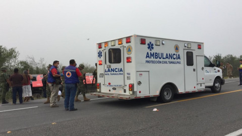 Vuelca autobús que se dirigía a Reynosa; 1 muerto y 16 lesionados