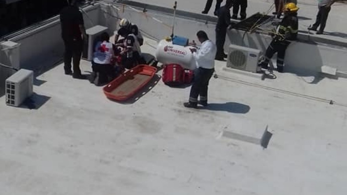 Pintor recibe fuerte descarga eléctrica mientras trabajaba