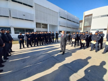 Entrega USJT más elementos capacitados en readiestramiento policial con énfasis en derechos humanos