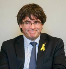 Fiscalía alemana pide extraditar a España a Puigdemont