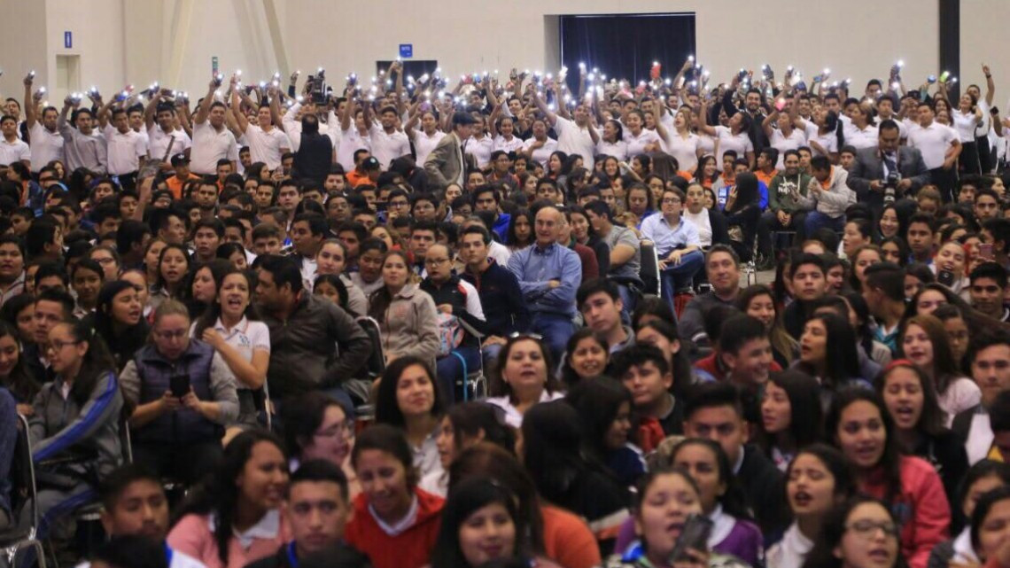 FGCV presente en conferencia “El Fracaso no existe”