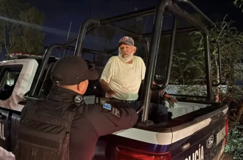 Noche de copas... ¡y de fuga!: Adulto mayor celebra pensión en bar y se va sin pagar 