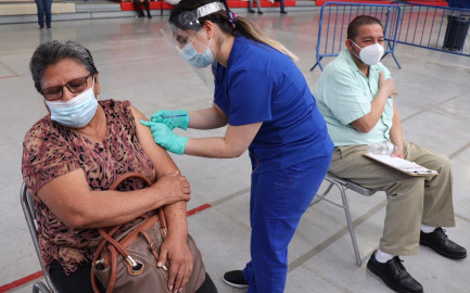 Posponen hasta el viernes, vacunación para adultos de 50 a 59 años en Nuevo Laredo tras las lluvias 