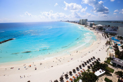 Nueva ley castigará a hoteles que no cedan el paso a las playas