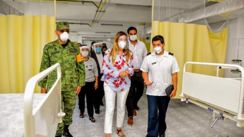 Voluntariado DIF Reynosa y miembros del Ayuntamiento reciben entrega de insumos médicos