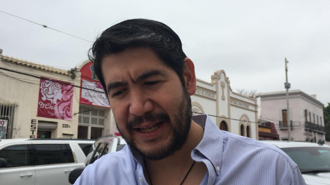 Busca SET que padres ya no duerman afuera de las escuelas previó a la inscripción