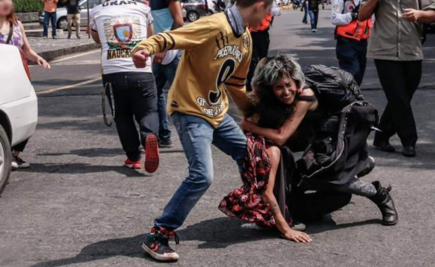 Salvan riñón de estudiante de la UNAM: padres