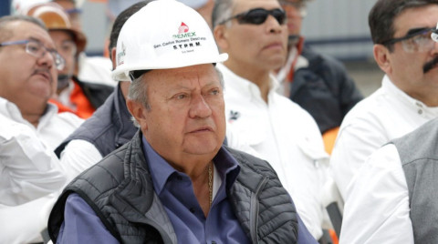 Expulsan a Carlos Romero Deschamps del STPRM