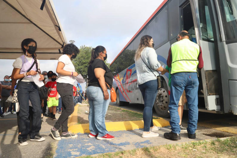 Realiza Gobierno Municipal quinta Campaña de vacunación transfroteriza 