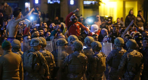 Policía del Líbano dispara contra manifestantes