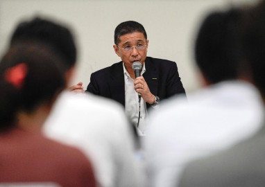 Renuncia Hiroto Saikawa, director ejecutivo de Nissan