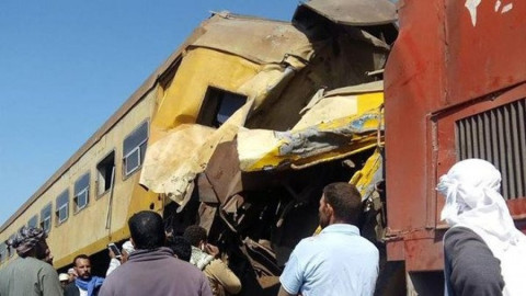 Deja 16 muertos y 40 heridos choque de trenes en Egipto 