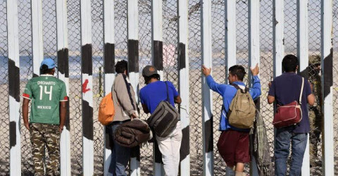 Política "Quédate en México" se expande en el Valle de Texas