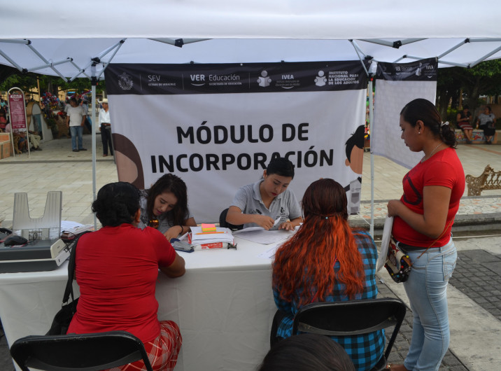 iNEA realiza su jornada nacional de acreditación para alfabetización y primaria