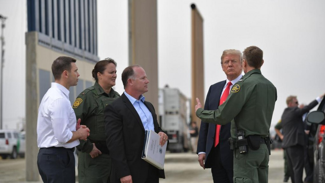 #Galería La visita de Trump a `sus muros´