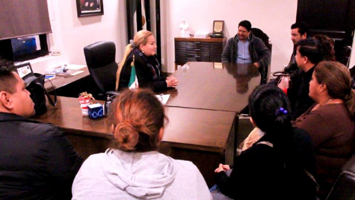 Alcaldesa se reúne con Asociación de Padres de Familia