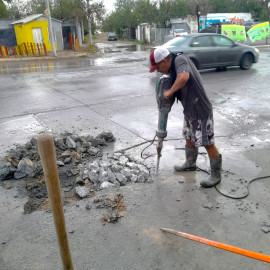 Restauró COMAPA línea de conducción de agua en colonia Américo Villarreal