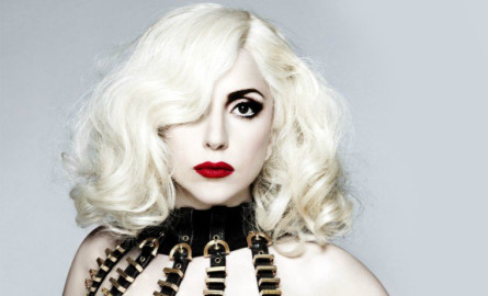 Lady Gaga pospone toda su gira europea