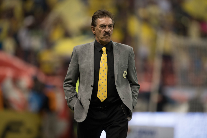 Deja el América Ricardo La Volpe