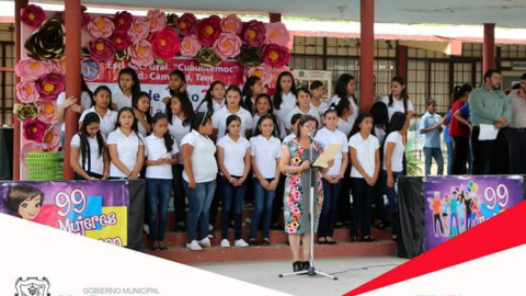 Alcaldesa y la presidenta del DIF en Camargo son invitadas a evento