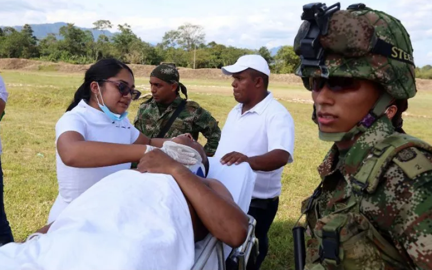 Tres heridos en Colombia tras la explosión de un coche bomba