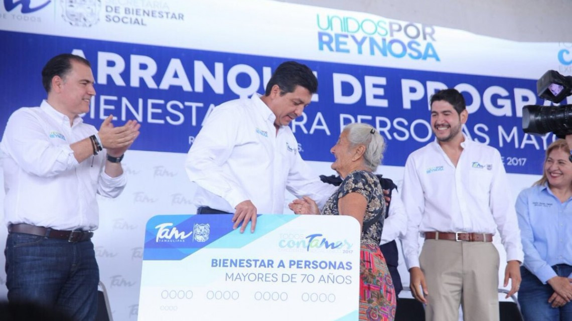 Entrega CDV apoyos del programa “Bienestar para Personas Mayores”