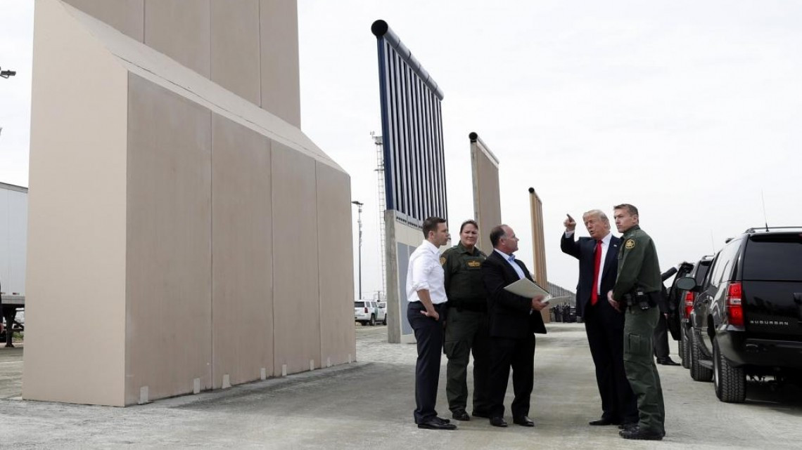 #Galería La visita de Trump a `sus muros´