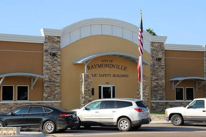 Custodian a hombre tras tiroteo en Raymondville