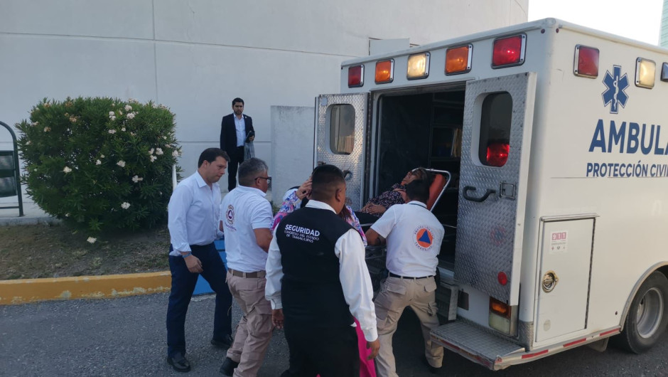 La diputada Leticia Vargas es trasladada de urgencia a media sesión 