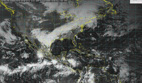 Tara al oeste-suroeste de Punta San Telmo, Michoacán